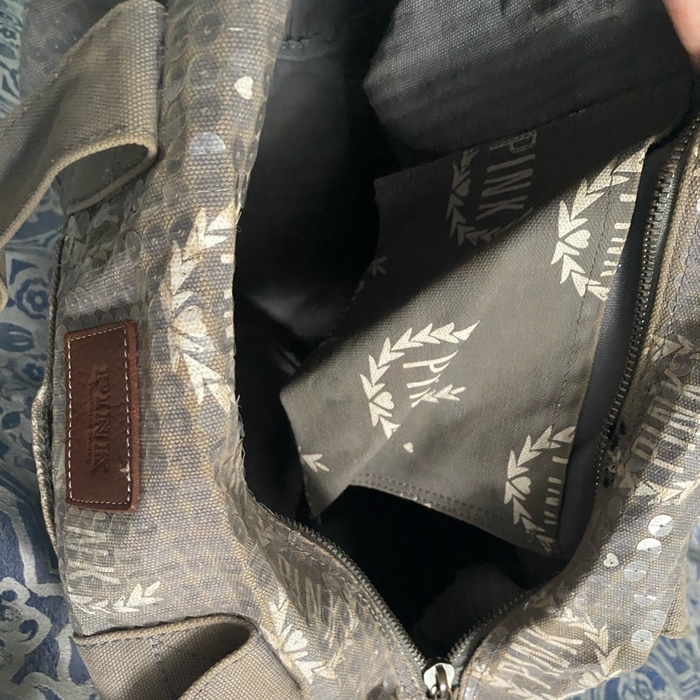 Victoria’s Secret PINK bag - Picture 3 of 4